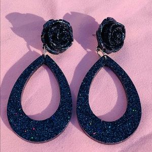 Retro rose earrings